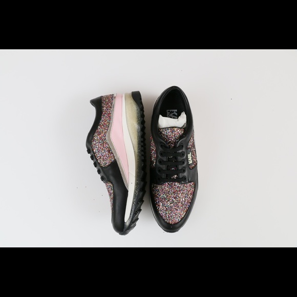 Karl Lagerfeld BRAND NEW - Picture 3 of 5